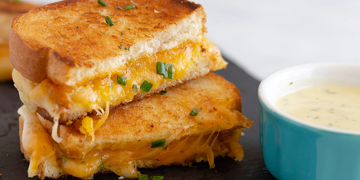 Meals I Can Make: Grilled Cheese with Ranch