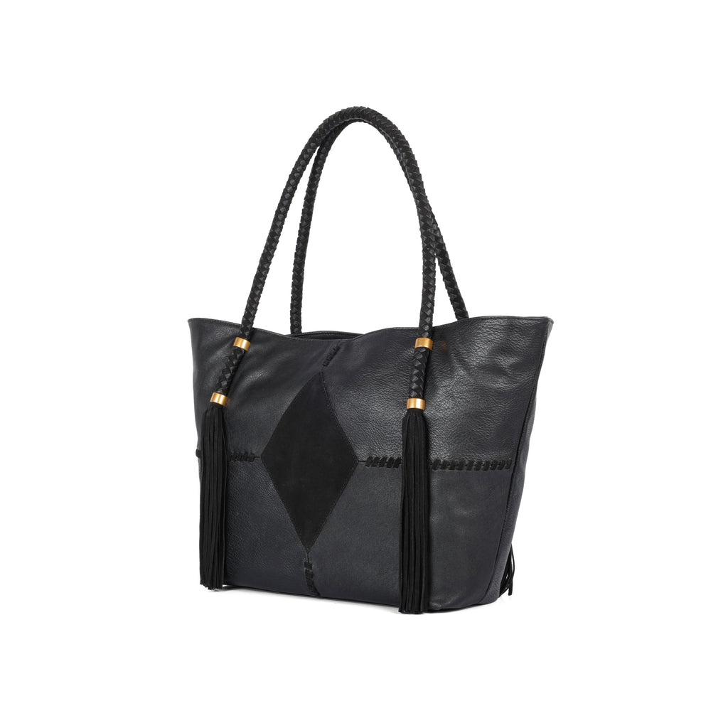 Darlene Tote in Meteorite
