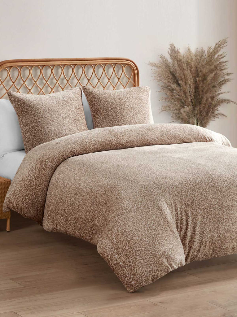 Leopard Printed Plush Duvet Cover  Set