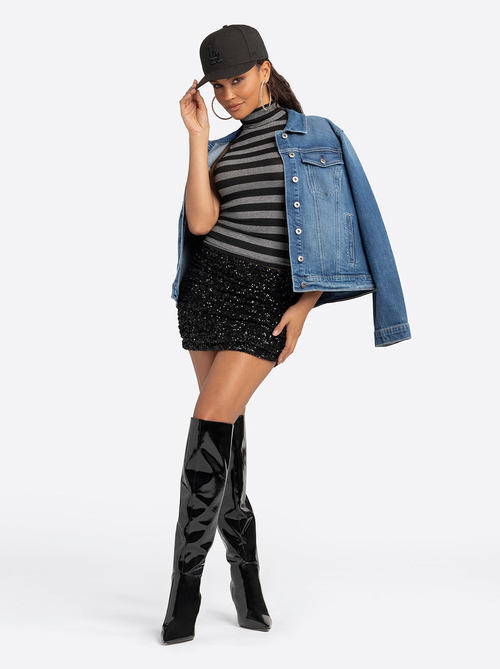 Jessica Simpson 2.0 Amielie Sequin Skirt in Black