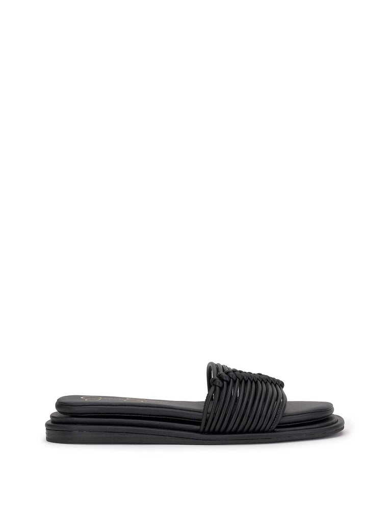 Belarina Flat Sandal in Black