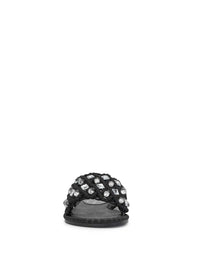 Brennara Flat Sandal in Black