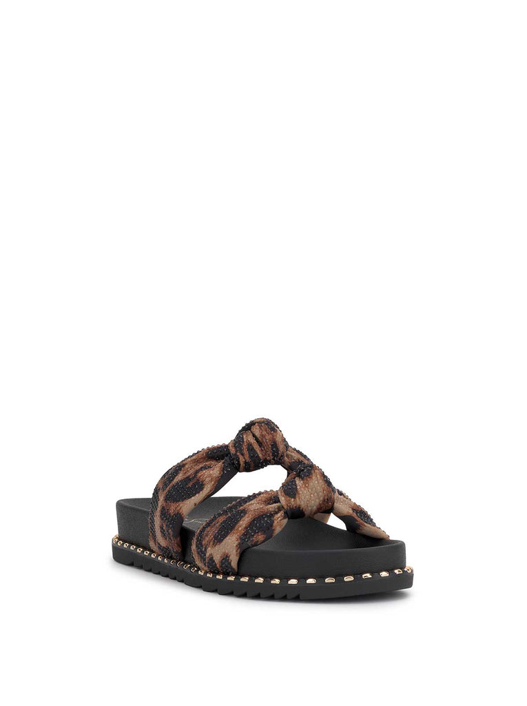 Caralyna Flat Sandal in Leopard