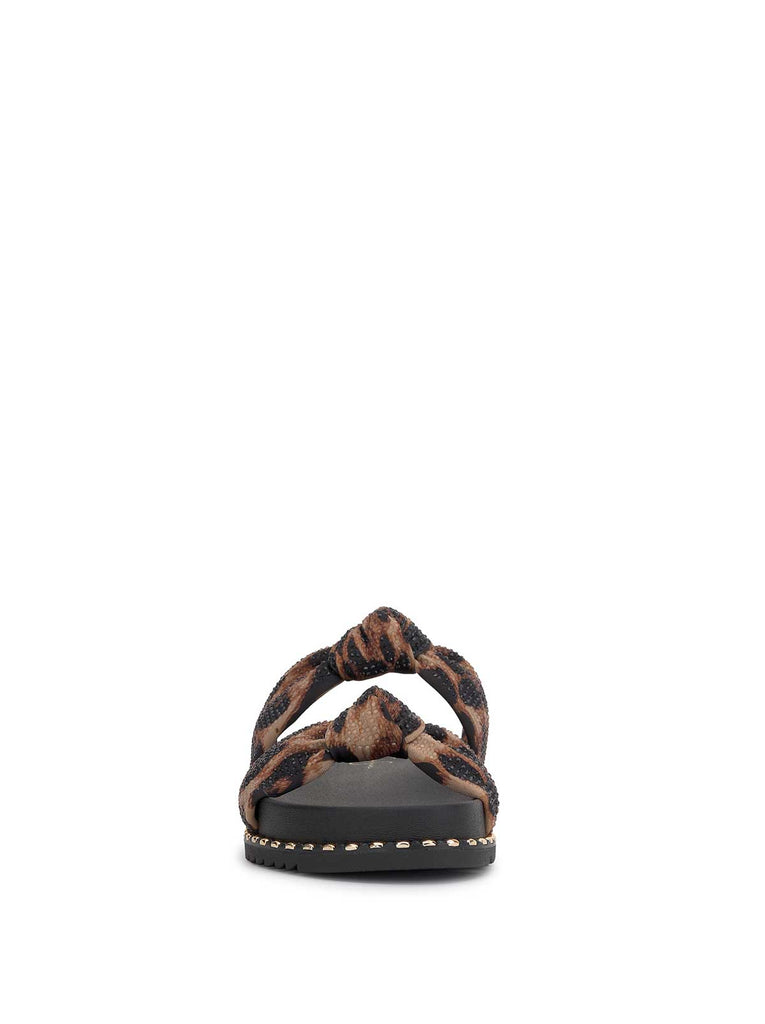 Caralyna Flat Sandal in Leopard