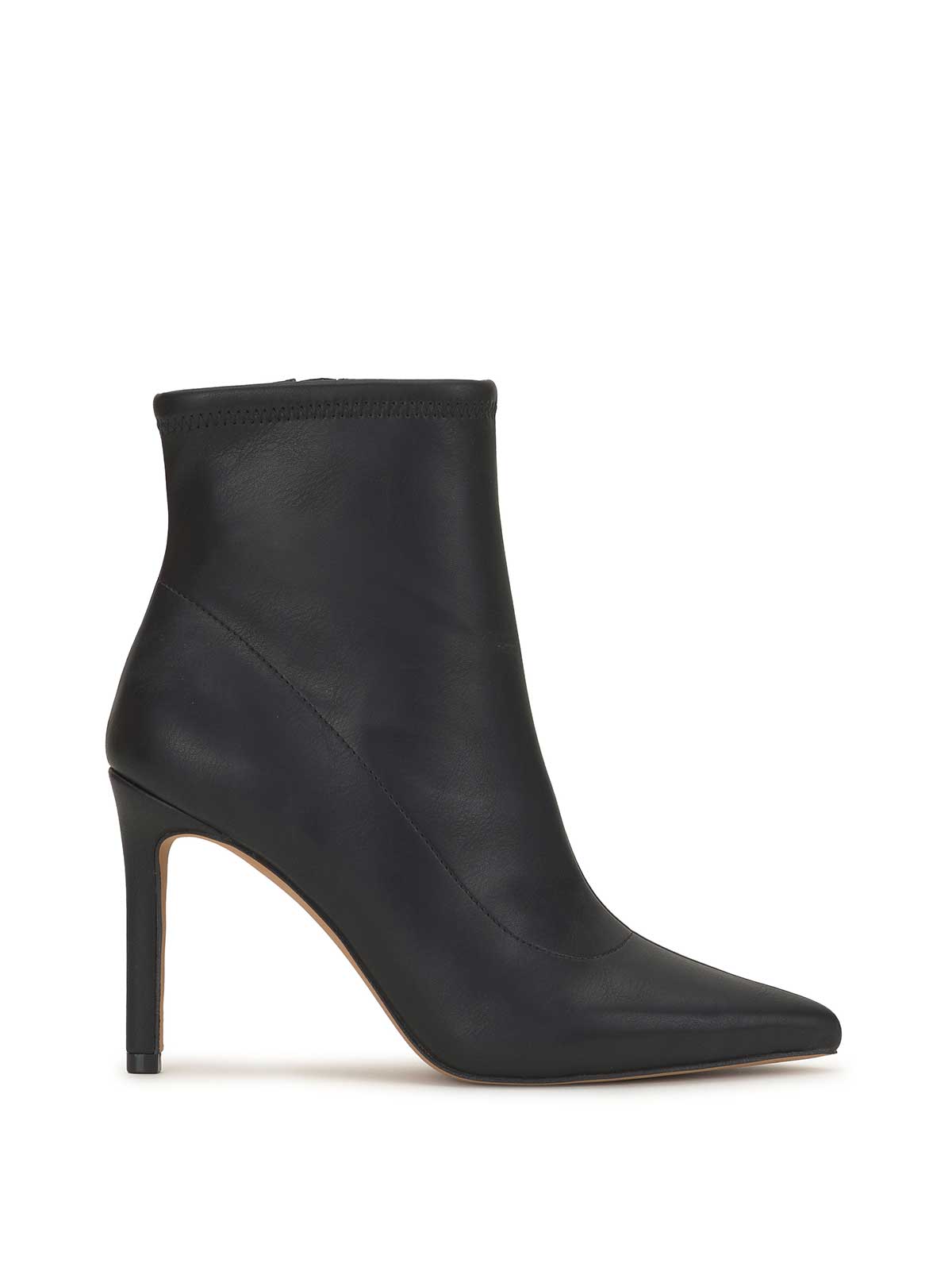 Grijalva Ankle Bootie in Black Jessica Simpson