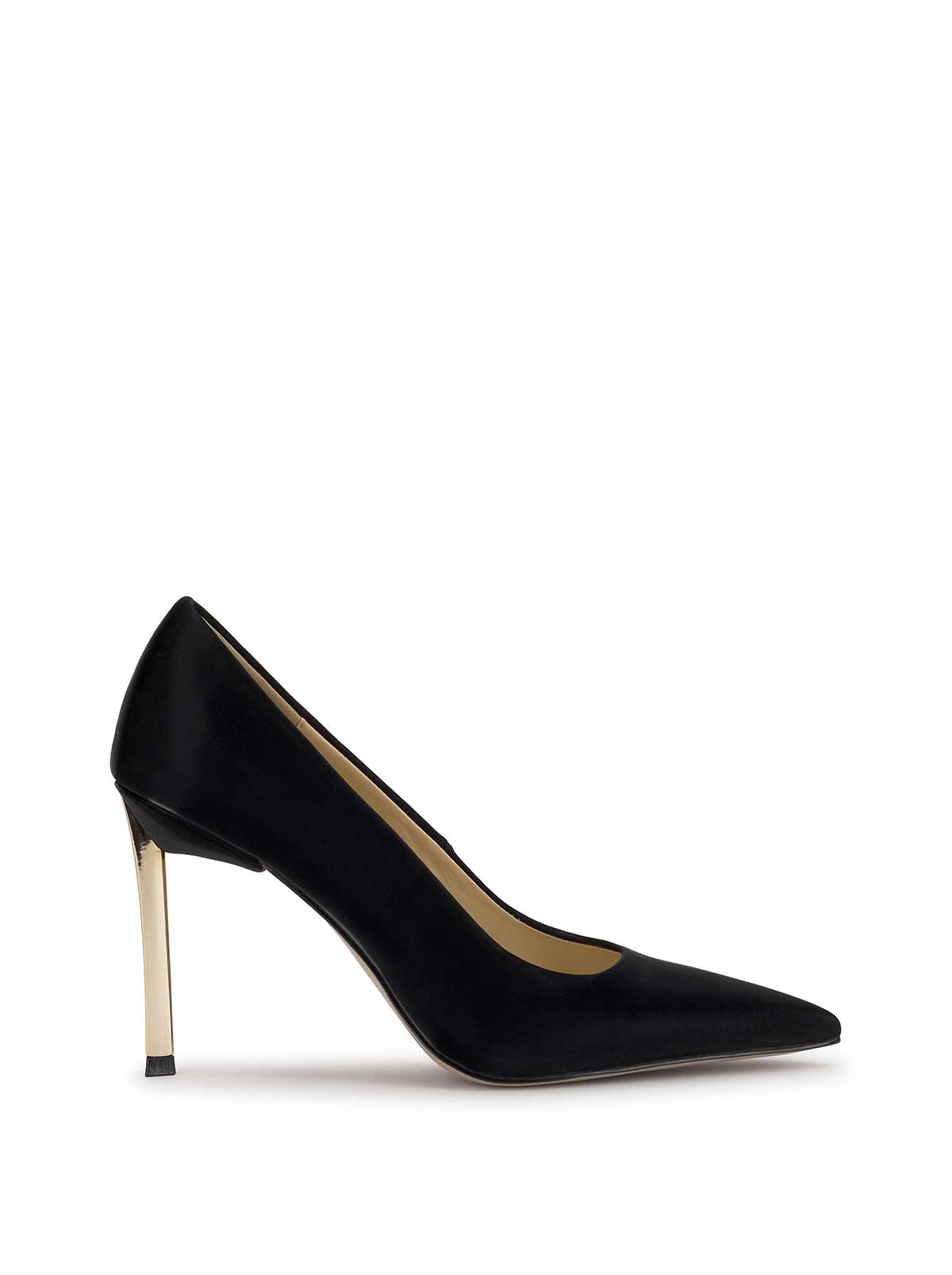 Kheloe Pump in Black