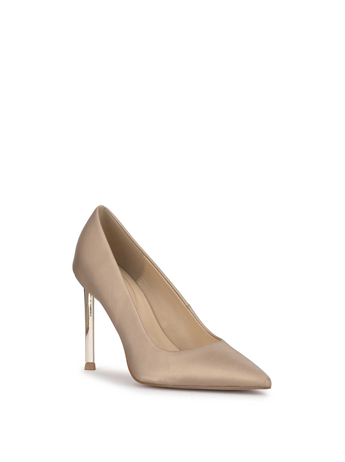 Kheloe Pump in Champagne
