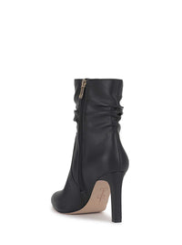 Komoena Bootie in Black