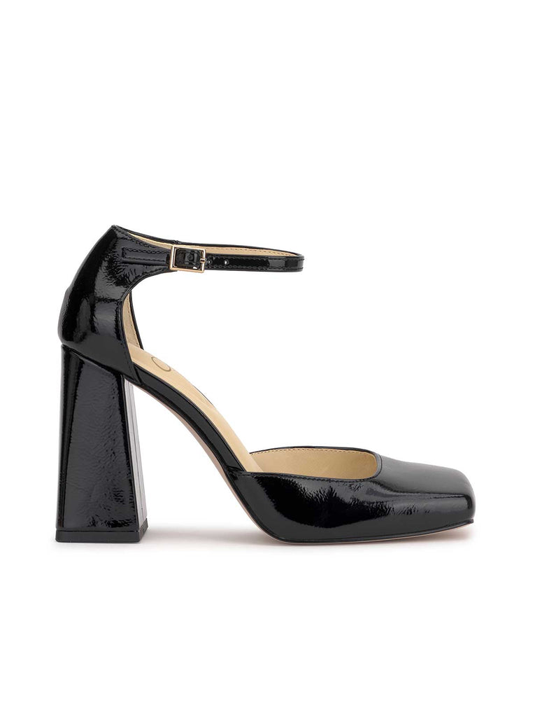 Lollah Block Heel Pump in Black