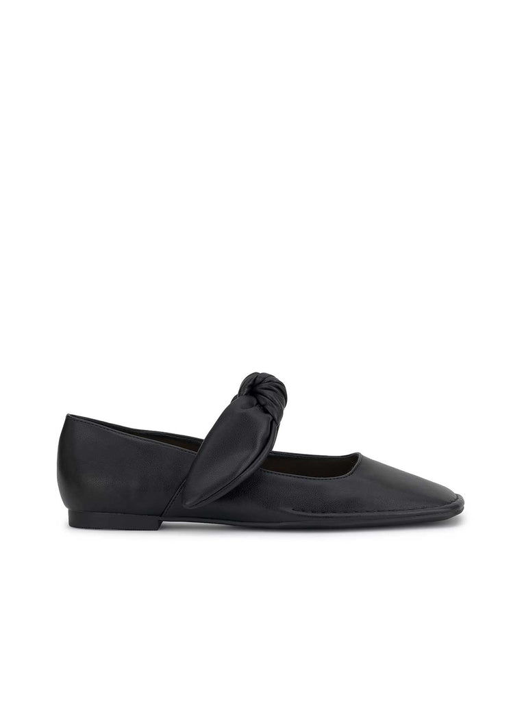 Lysute Ballet Flat in Black