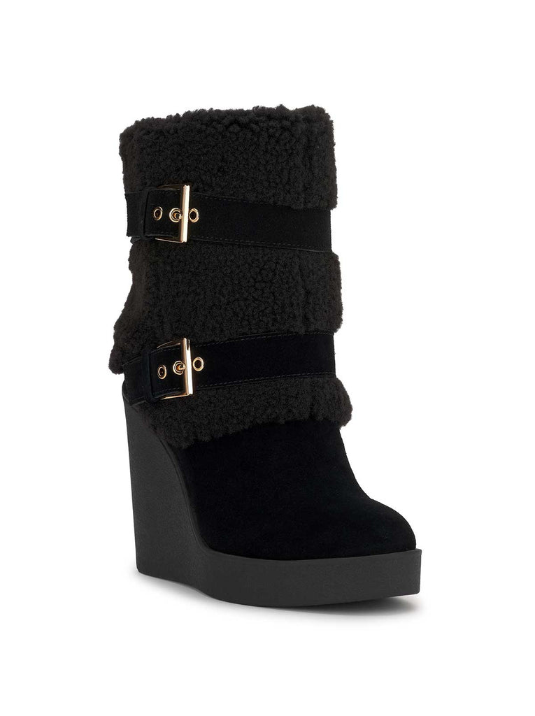 Metzyn Wedge Bootie in Black