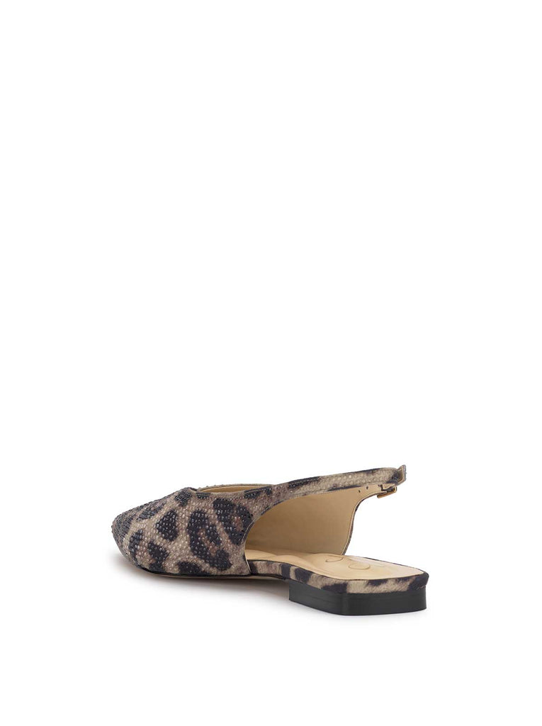 Mezzah Flat in Leopard
