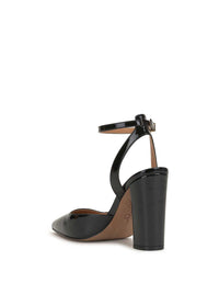 Nazela Pump in Black Patent