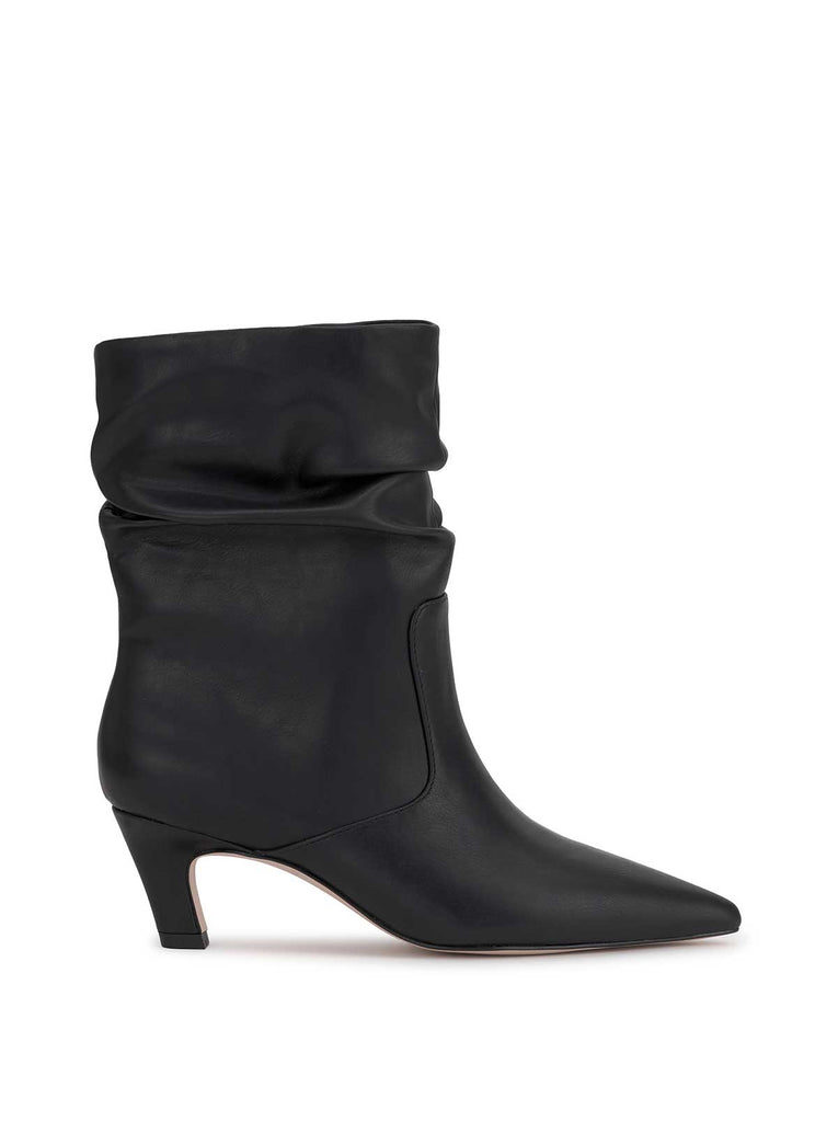 Vyluna Bootie in Black