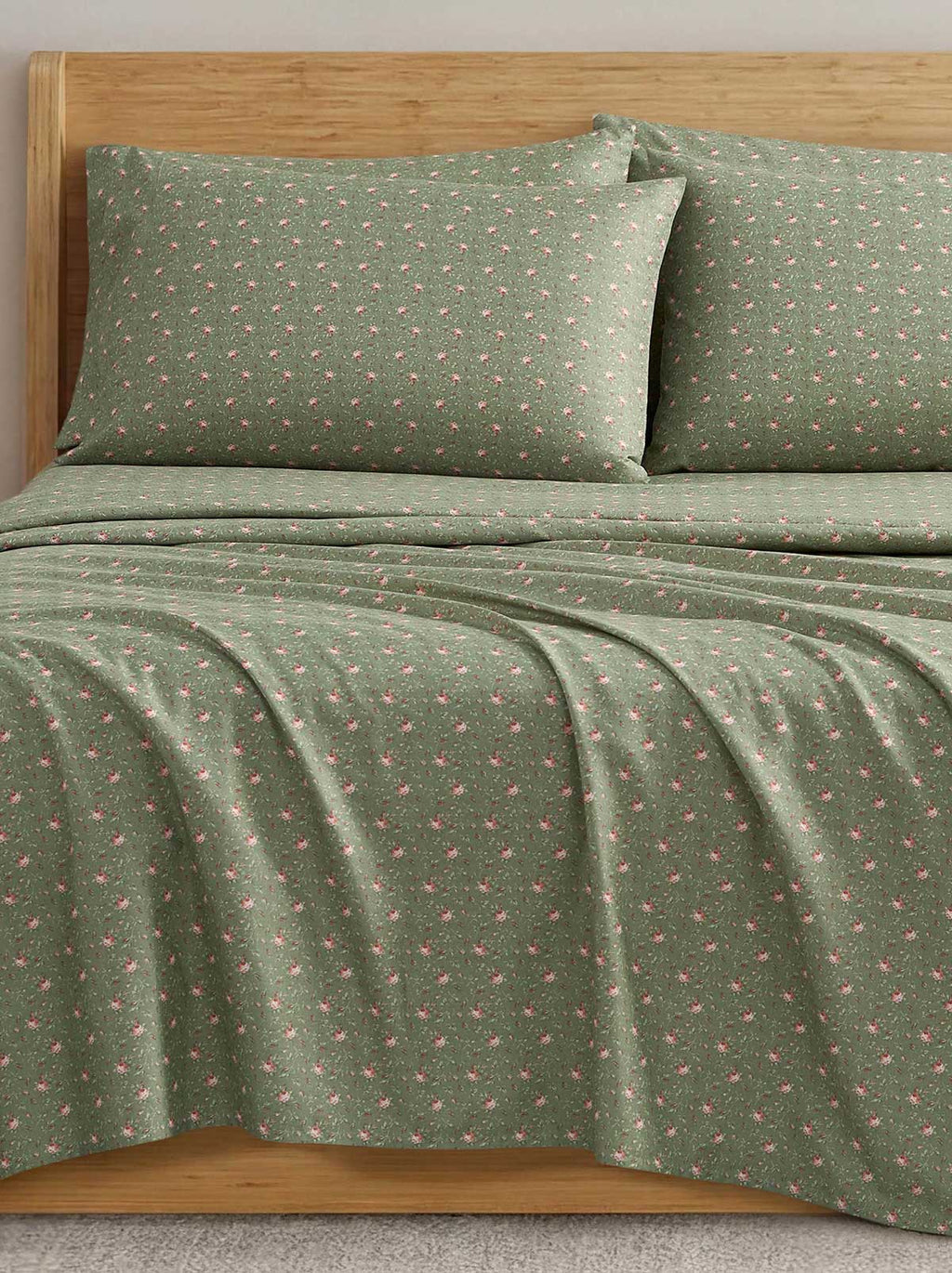 Sheet Set in Cottage Rose Sage Green