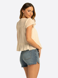 JS Jessica Simpson Mirna Blouse in Whitecap Gray