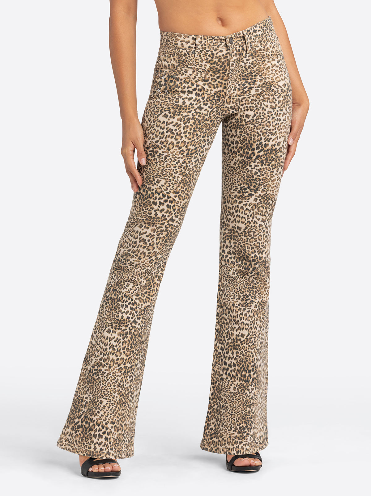 Jessica Simpson 2.0 Stevie Flare Jeans in Seedpearl