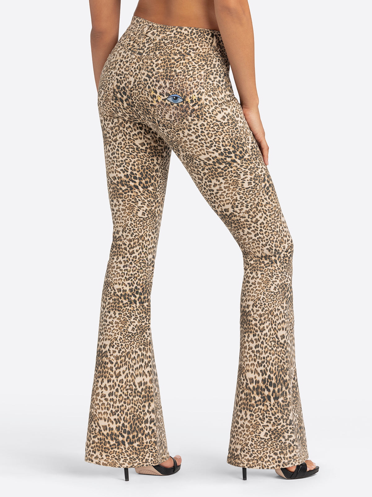 Jessica Simpson 2.0 Stevie Flare Jeans in Seedpearl