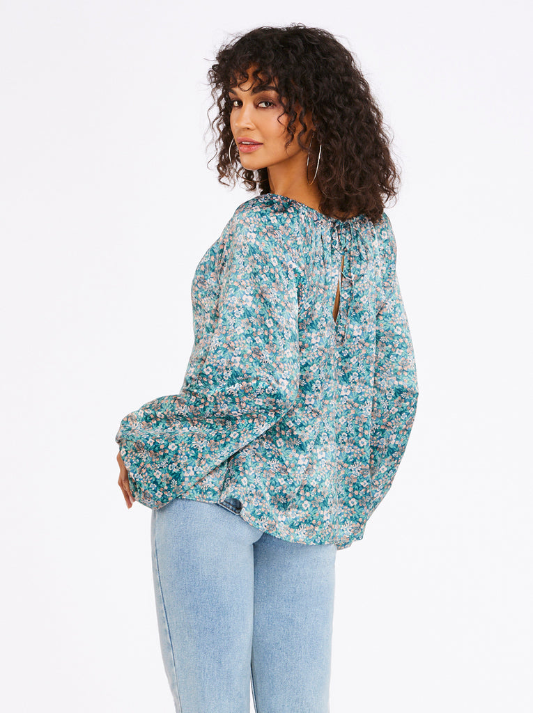 Layla Top in Whimsical Posies
