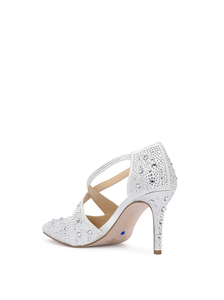 Accile High Heel in White