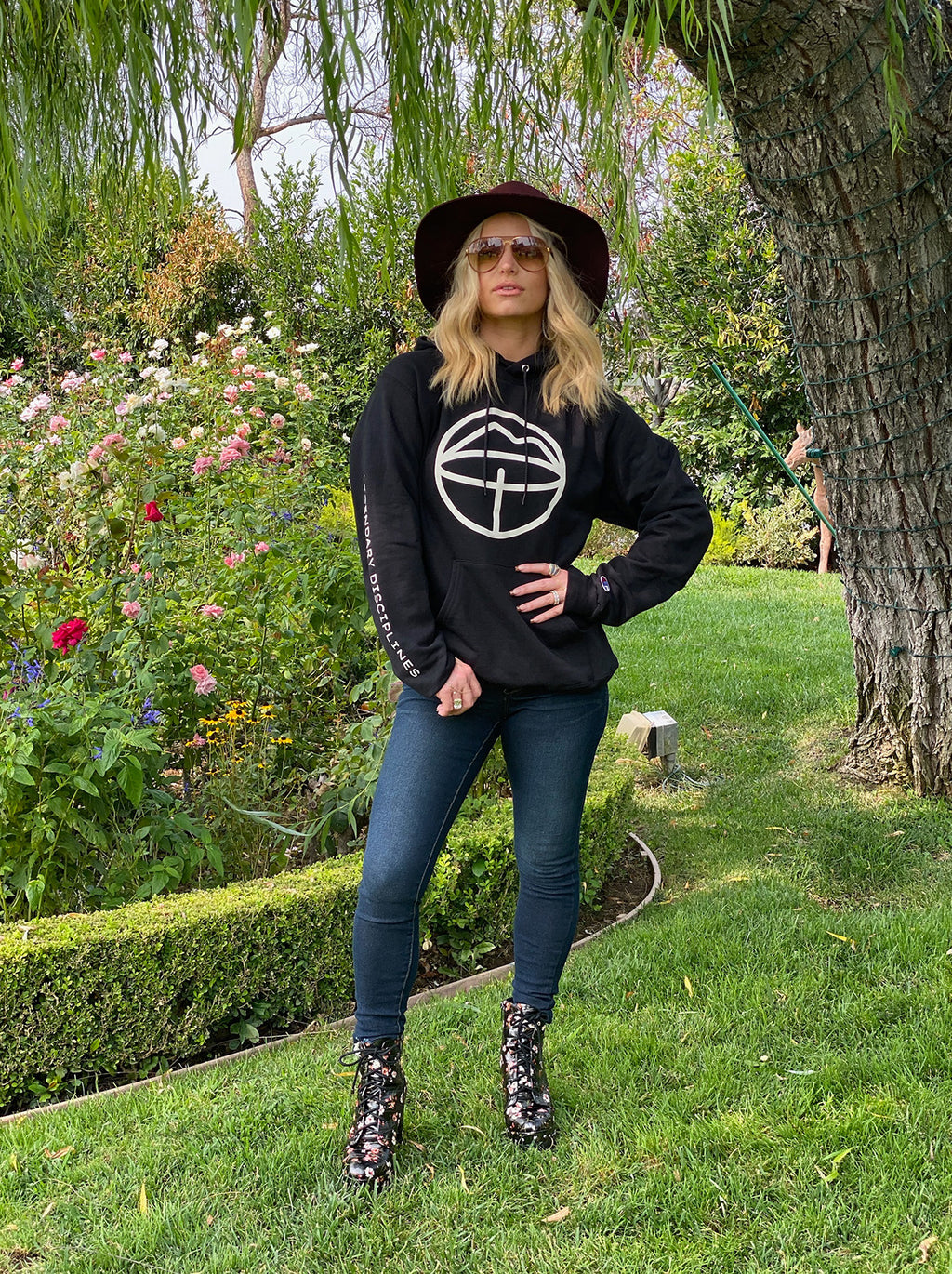 Adored High Rise Ankle Skinny Jeans in Mia